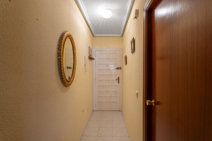 Image No.10-1 Bed Apartment for sale