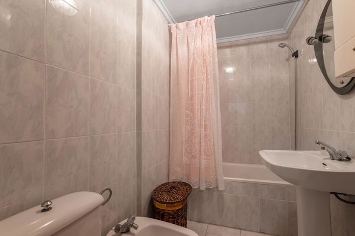 Image No.14-1 Bed Apartment for sale