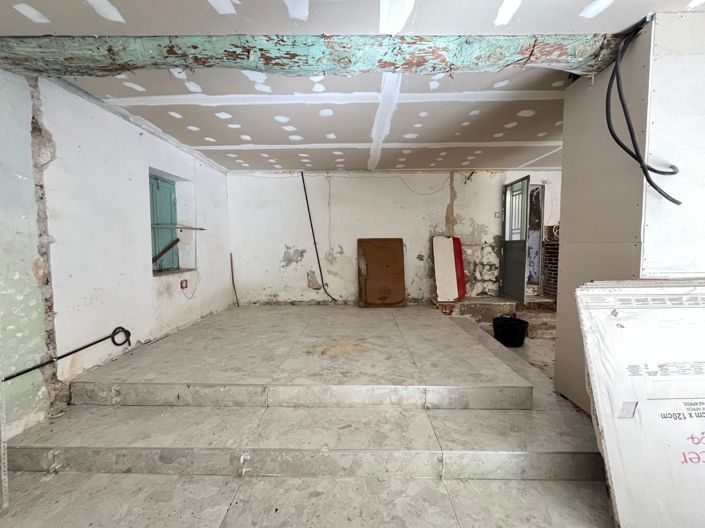Image No.12-3 Bed Country House for sale