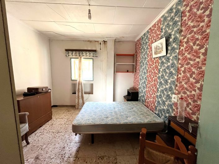 Image No.22-3 Bed Country House for sale