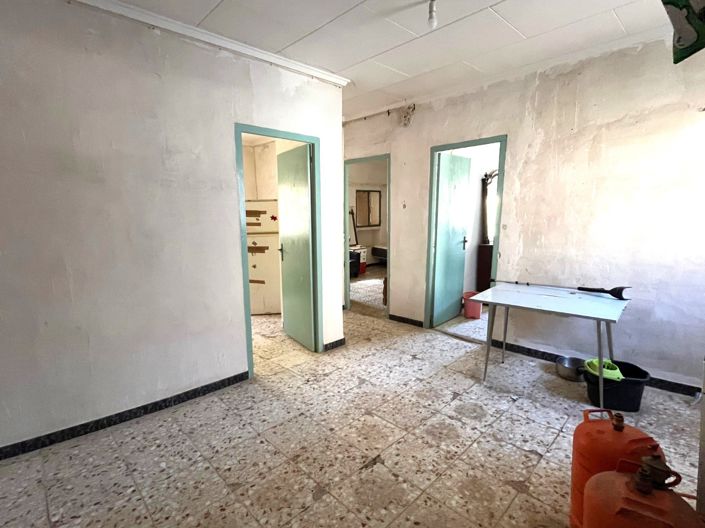 Image No.26-3 Bed Country House for sale