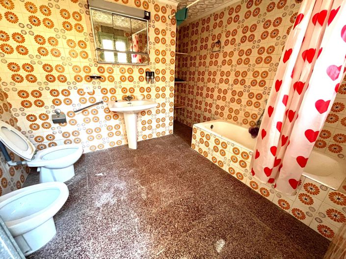 Image No.34-3 Bed Country House for sale
