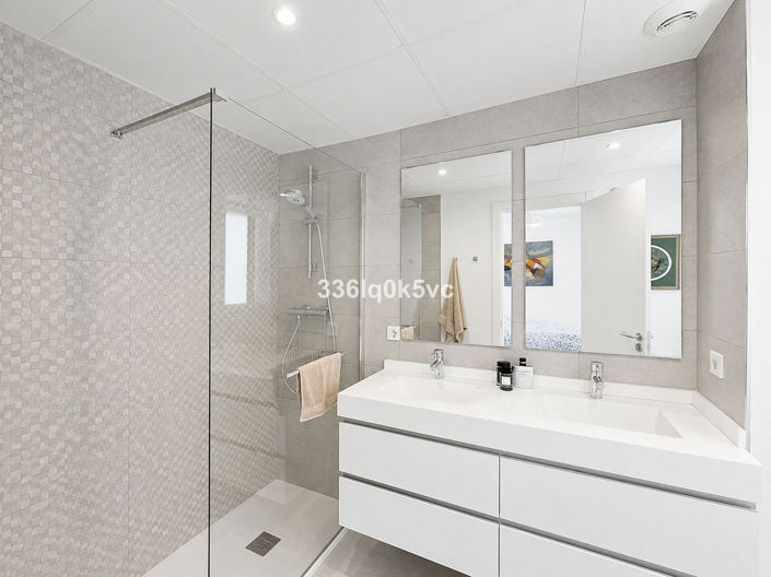 Image No.16-3 Bed Penthouse for sale
