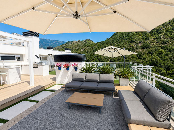 Image No.44-3 Bed Penthouse for sale