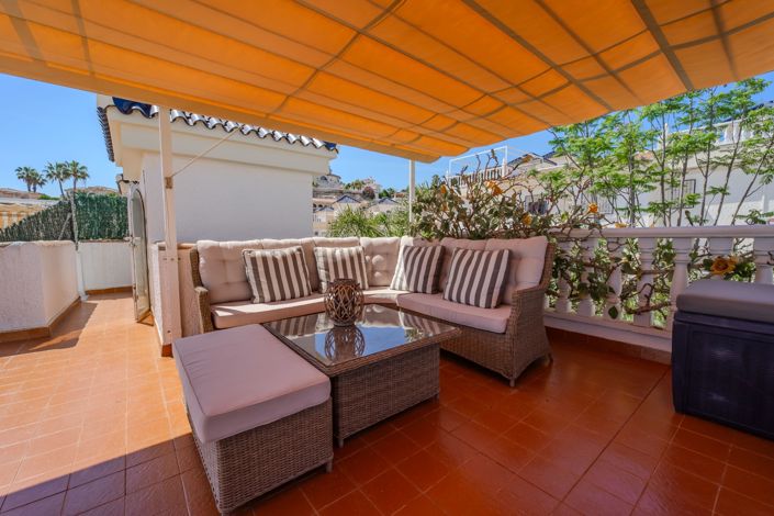 Image No.26-2 Bed House for sale