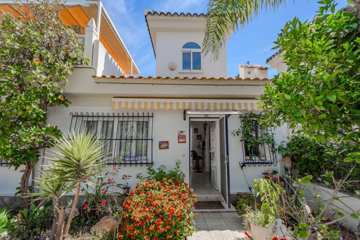 Image No.35-2 Bed House for sale