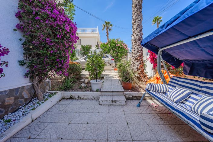 Image No.37-2 Bed House for sale