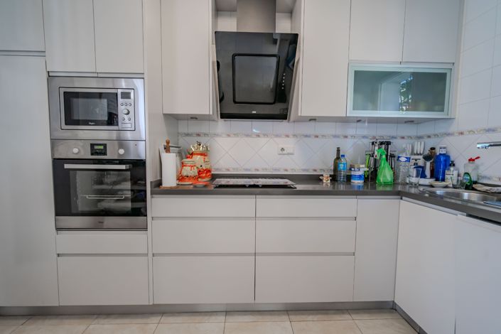 Image No.4-2 Bed House for sale