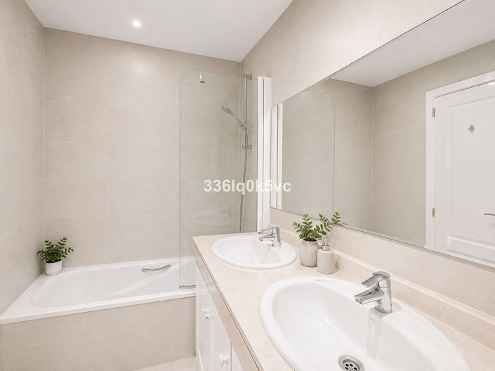Image No.10-3 Bed Apartment for sale