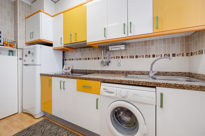 Image No.12-2 Bed Apartment for sale