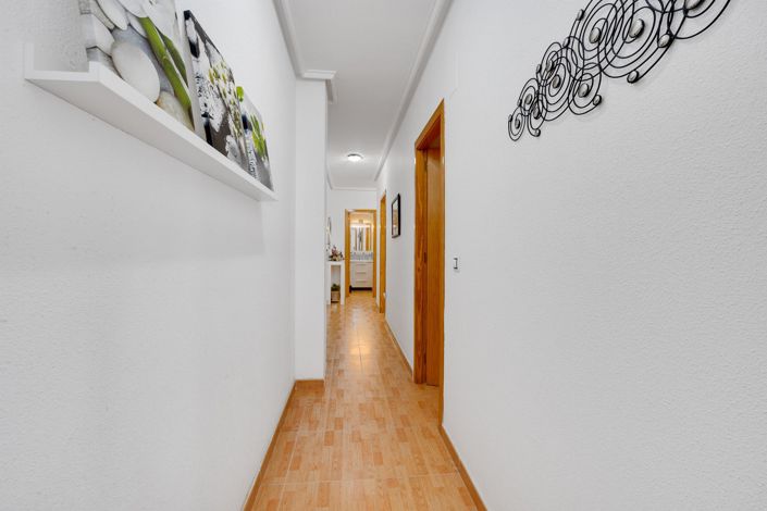 Image No.18-2 Bed Apartment for sale