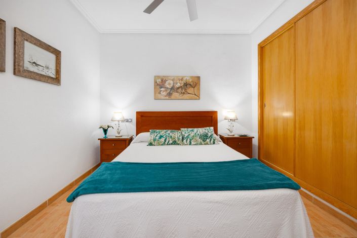 Image No.24-2 Bed Apartment for sale