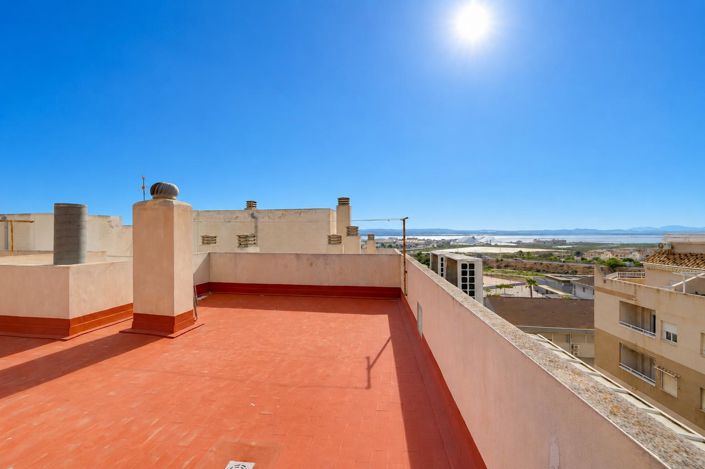 Image No.27-2 Bed Apartment for sale