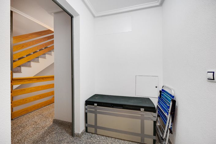 Image No.33-2 Bed Apartment for sale