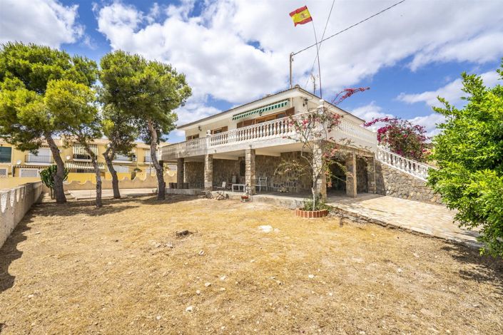 Image No.11-5 Bed Villa for sale