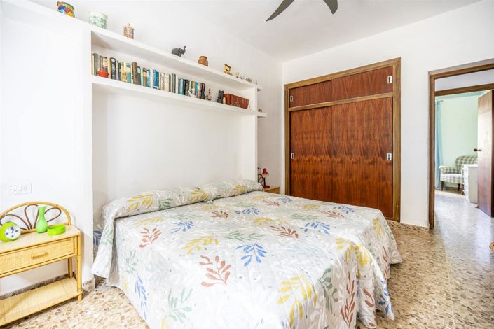 Image No.21-5 Bed Villa for sale