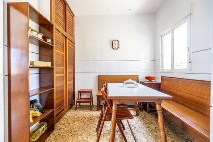 Image No.26-5 Bed Villa for sale