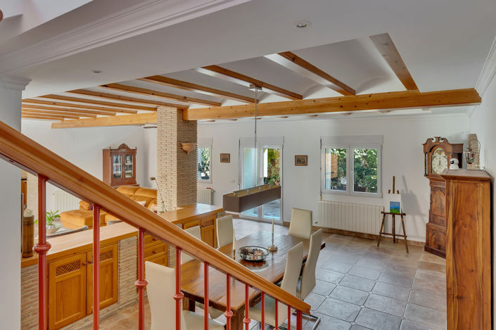 Image No.18-6 Bed Country House for sale