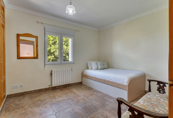 Image No.33-6 Bed Country House for sale