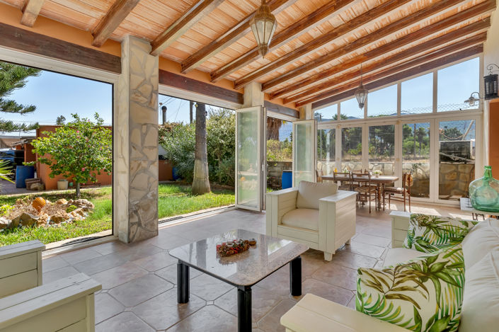 Image No.37-6 Bed Country House for sale