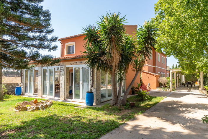 Image No.48-6 Bed Country House for sale