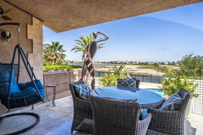 Image No.25-6 Bed Villa for sale