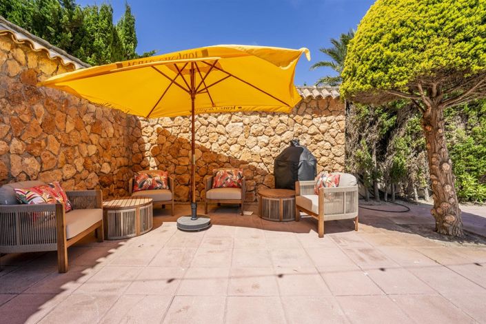 Image No.34-6 Bed Villa for sale