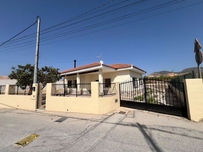 Image No.17-3 Bed Villa for sale