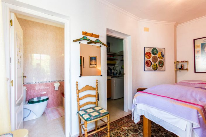 Image No.40-4 Bed Villa for sale