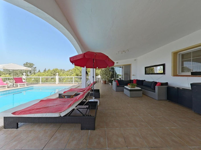 Image No.2-3 Bed Villa for sale