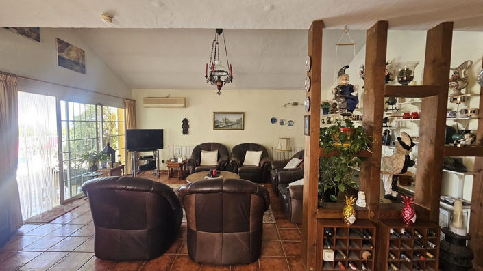 Image No.4-3 Bed Villa for sale