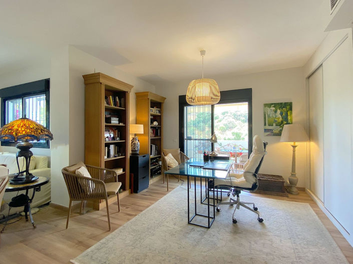 Image No.7-2 Bed Penthouse for sale