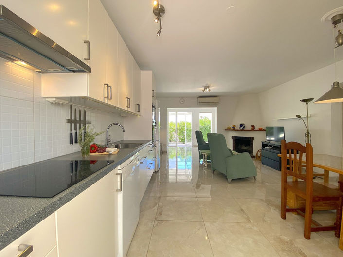 Image No.3-3 Bed Villa for sale