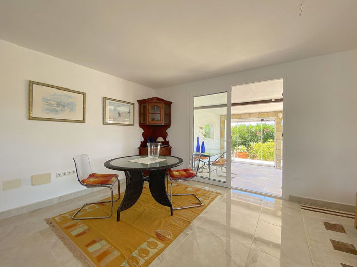 Image No.7-3 Bed Villa for sale