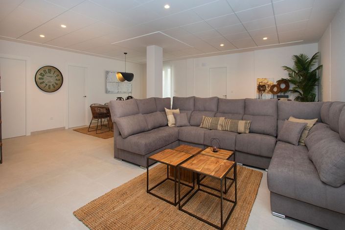 Image No.7-3 Bed Villa for sale