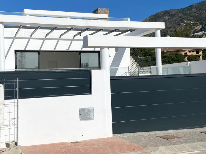 Image No.25-4 Bed Villa for sale