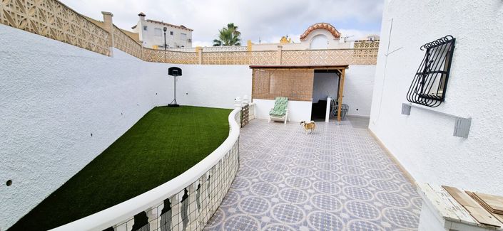 Image No.27-2 Bed Bungalow for sale