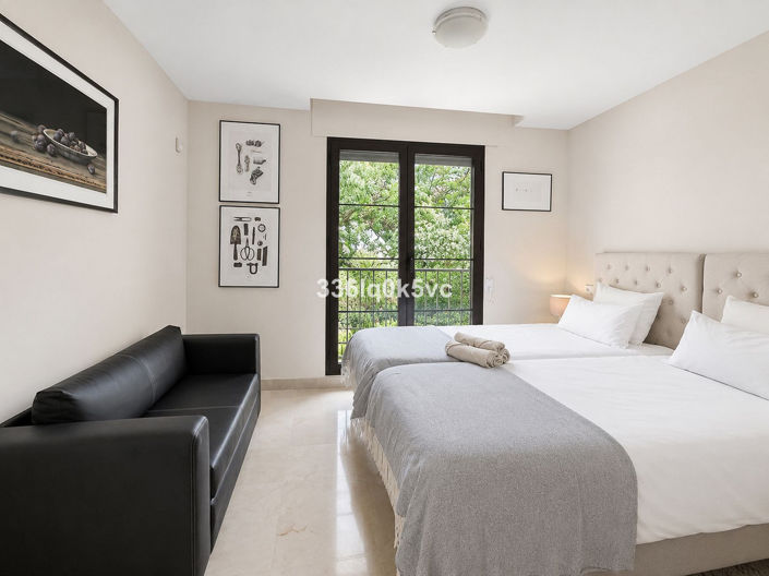 Image No.22-2 Bed Apartment for sale