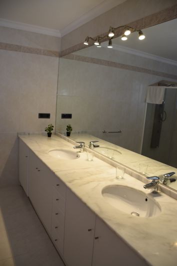 Image No.29-2 Bed Apartment for sale