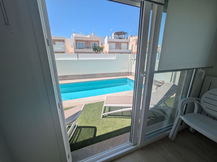 Image No.27-3 Bed Villa for sale