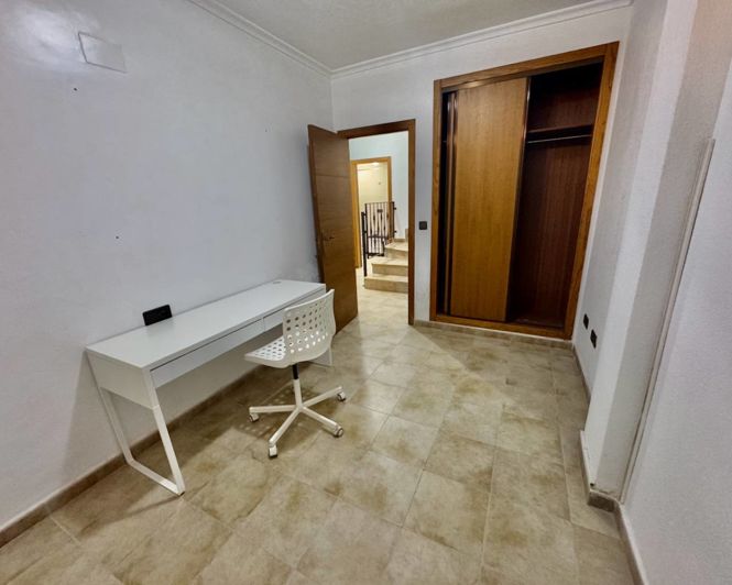 Image No.9-Villa de 4 chambres à vendre à Guardamar del Segura