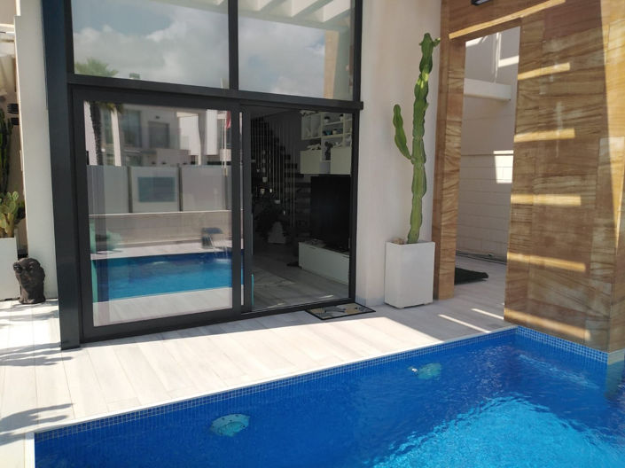 Image No.24-3 Bed Villa for sale
