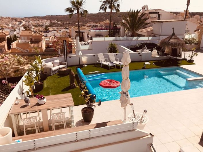 Image No.10-6 Bed Villa for sale