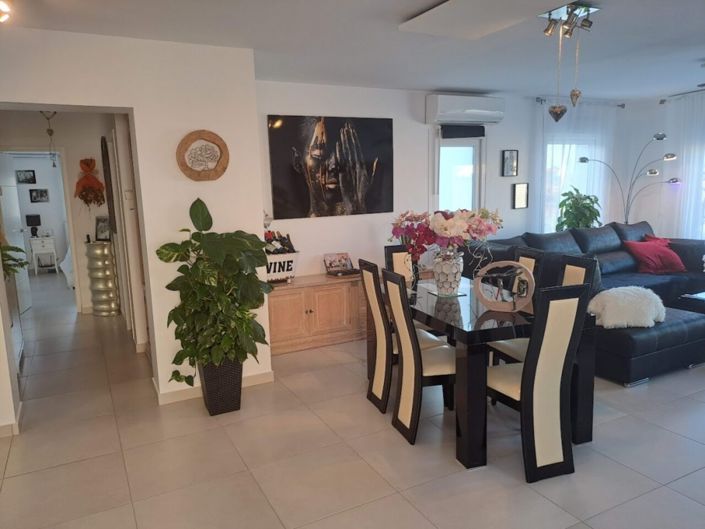 Image No.22-6 Bed Villa for sale