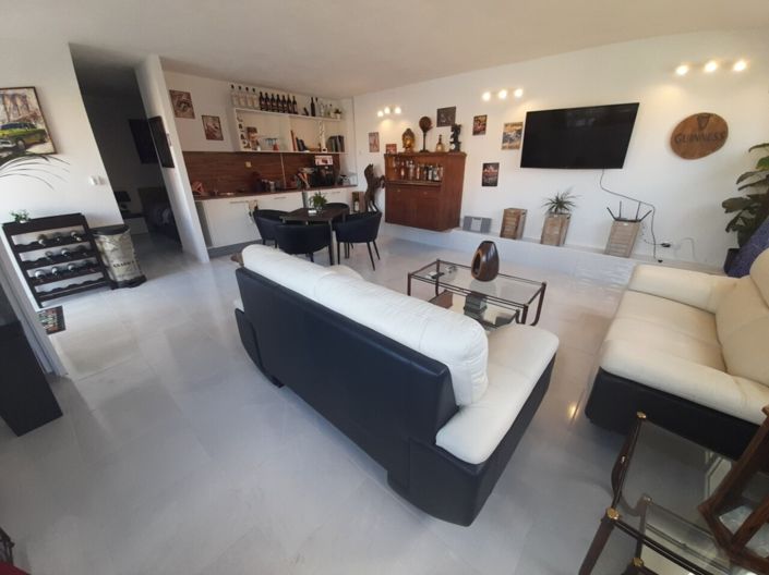 Image No.32-6 Bed Villa for sale