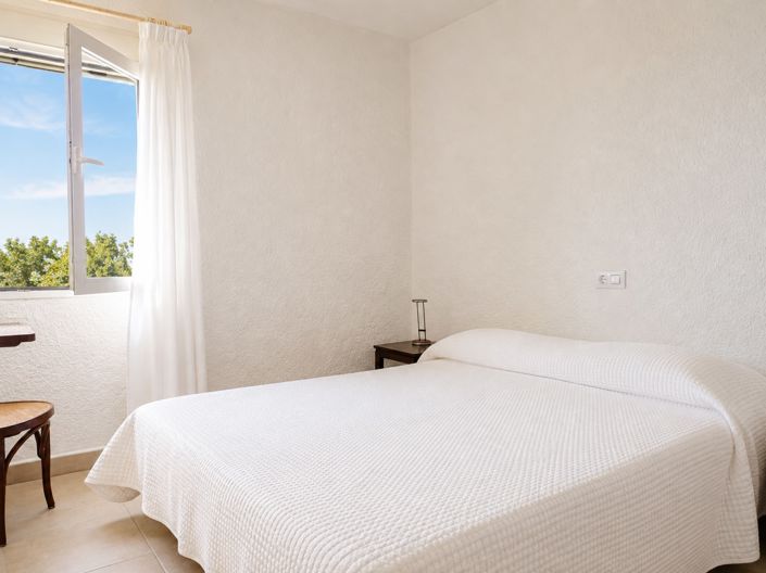 Image No.12-4 Bed Villa for sale