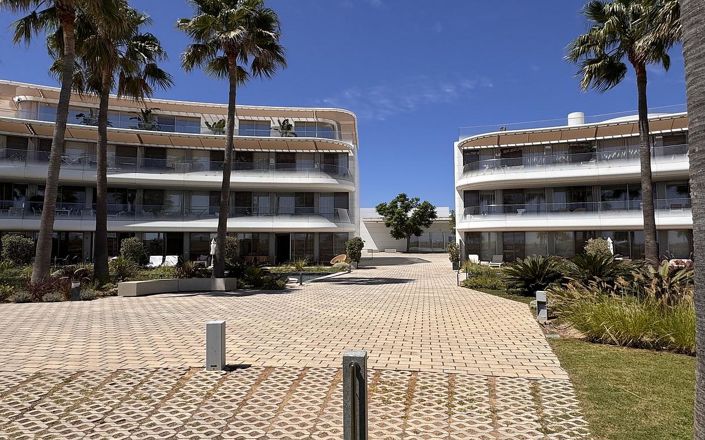 Image No.18-2 Bed Apartment for sale