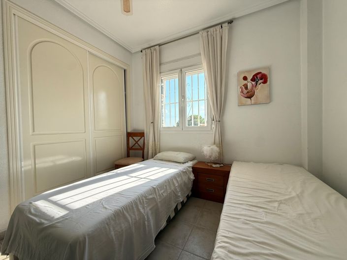 Image No.20-3 Bed Villa for sale