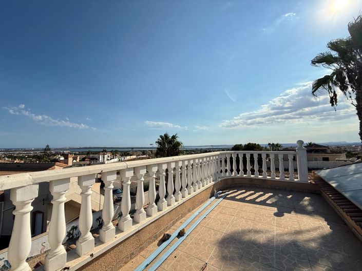 Image No.44-3 Bed Villa for sale