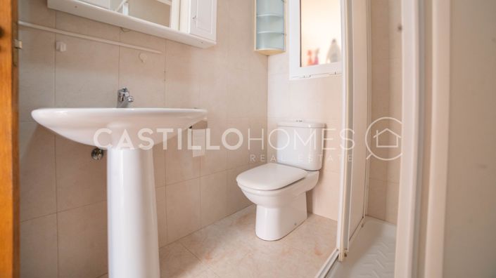 Image No.24-4 Bed Apartment for sale